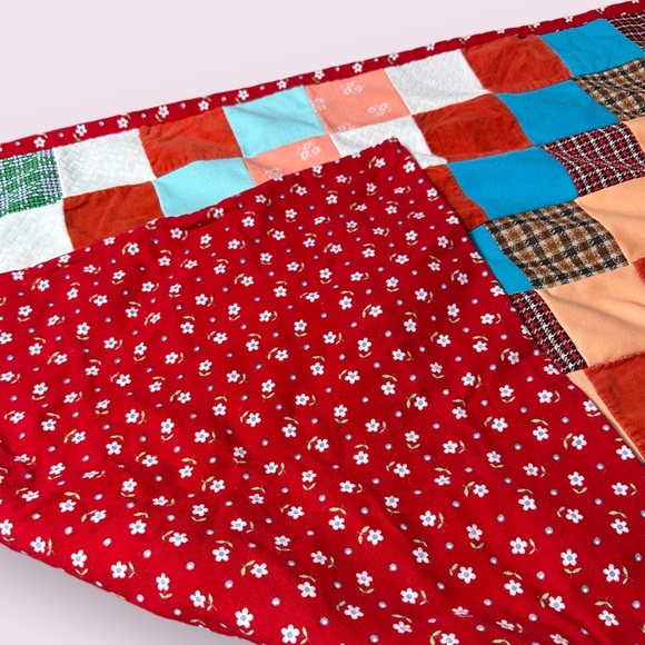 Vintage Handmade Mixed Fabric Red Orange Teal Burnt Orange Plaid Floral Quilt - Picture 8 of 9